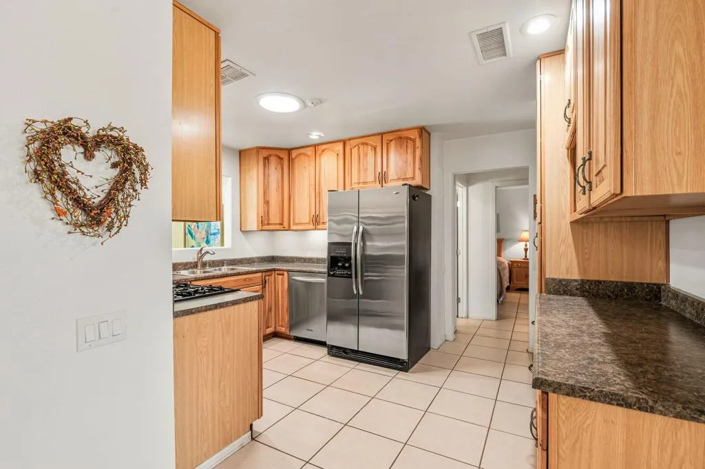 77225 Michigan Drive, Palm Desert, California 92211 home-pic-25